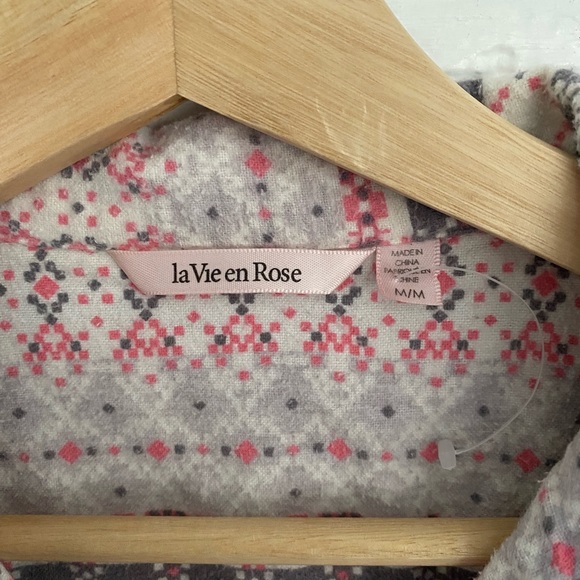 PJ top 2/$10 - Picture 3 of 5